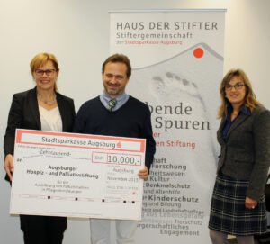 10.000 Euro für die Augsburger Hospiz- und Palliativstiftung